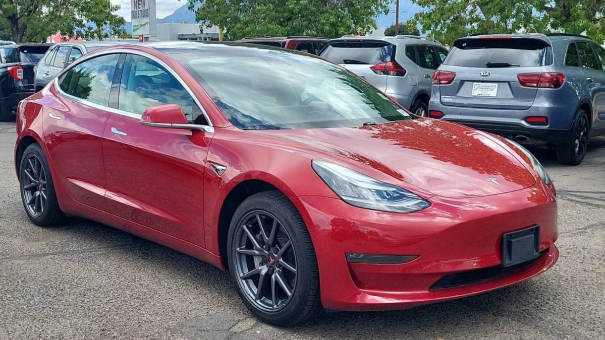 2018 Tesla Model 3 5YJ3E1EAXJF159746