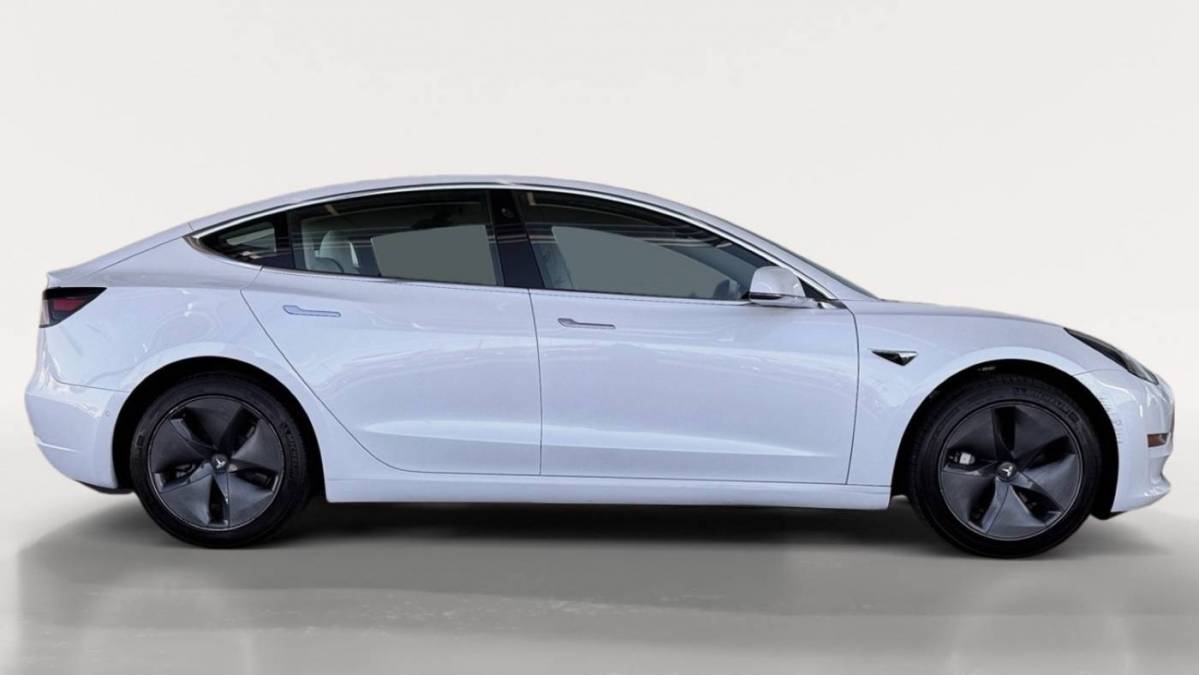 2019 Tesla Model 3 5YJ3E1EA6KF417830