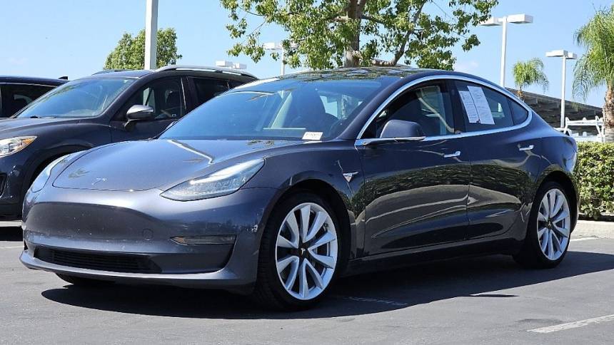 2019 Tesla Model 3 5YJ3E1EB7KF194609