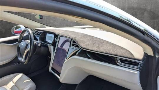 2014 Tesla Model S 5YJSA1H2XEFP66313