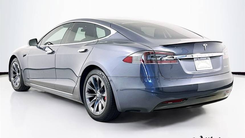 2019 Tesla Model S 5YJSA1E44KF330431