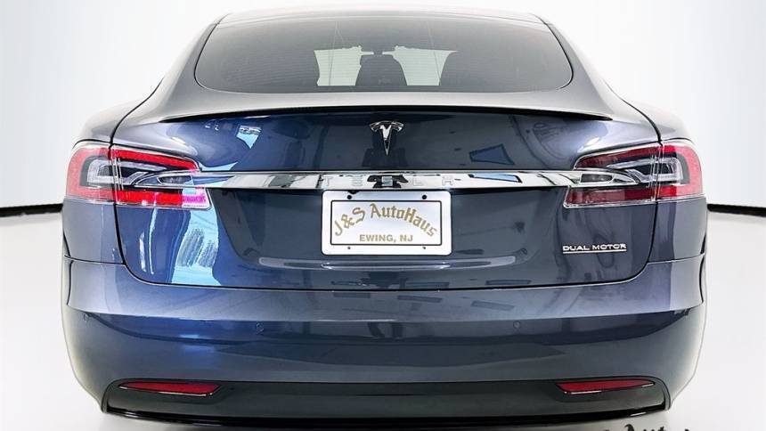 2019 Tesla Model S 5YJSA1E44KF330431