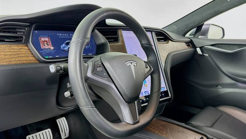 2019 Tesla Model S 5YJSA1E44KF330431