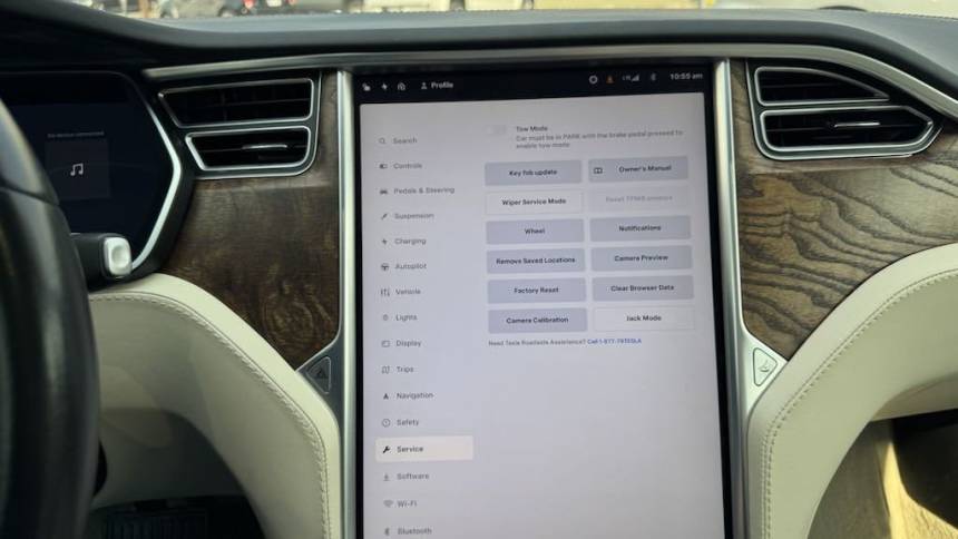 2018 Tesla Model S 5YJSA1E21JF244281