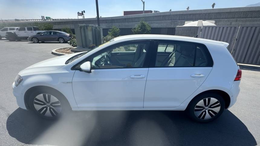 2016 Volkswagen e-Golf WVWPP7AU0GW917113