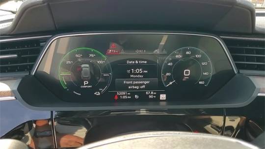 2019 Audi e-tron WA1LAAGE5KB009053