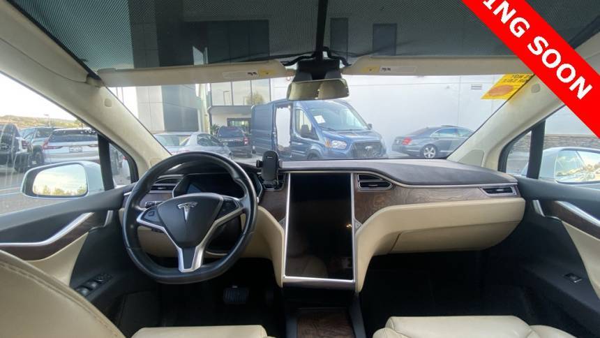 2017 Tesla Model X 5YJXCBE24HF049761