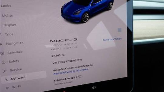 2018 Tesla Model 3 5YJ3E1EB9JF092016