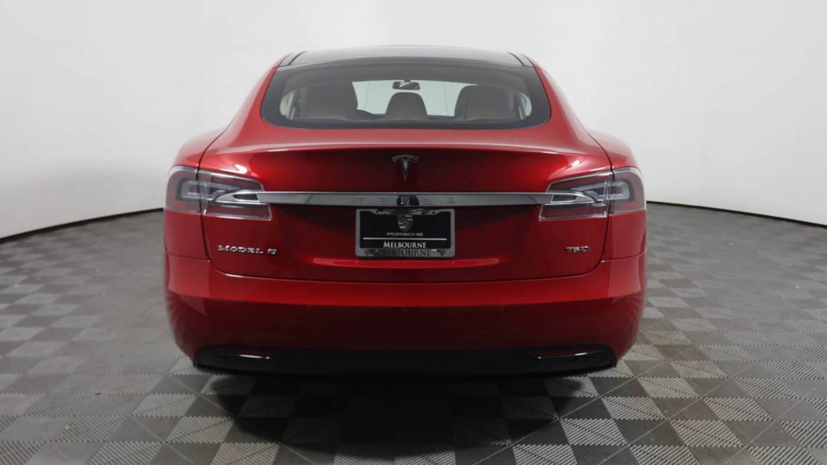 2017 Tesla Model S 5YJSA1E23HF204701