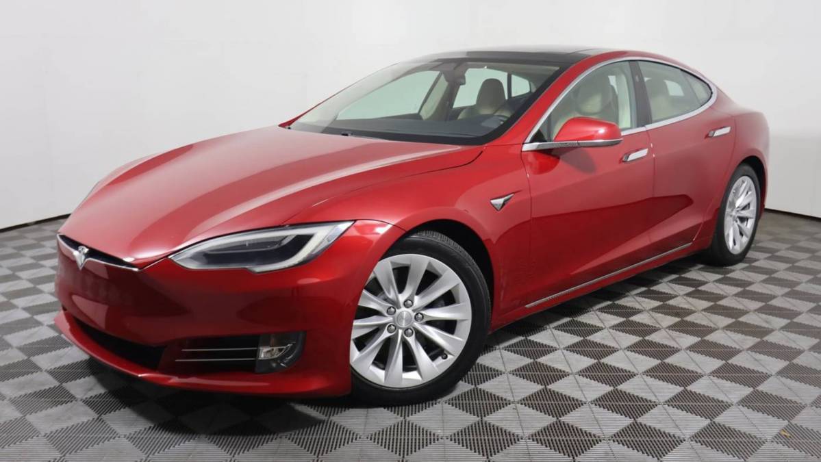 2017 Tesla Model S 5YJSA1E23HF204701