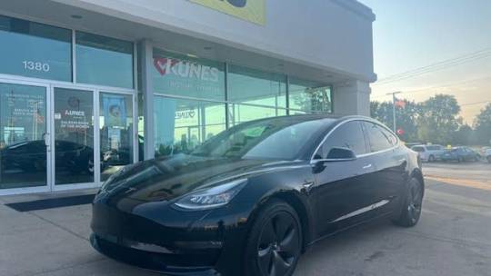 2019 Tesla Model 3 5YJ3E1EB5KF451475