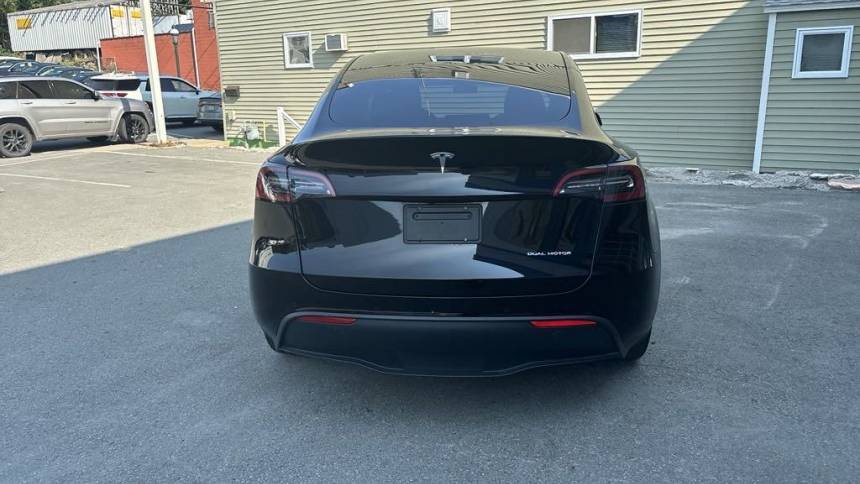 2021 Tesla Model Y 5YJYGDEE2MF254648