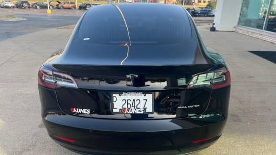 2019 Tesla Model 3 5YJ3E1EB5KF451475