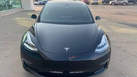 2019 Tesla Model 3 5YJ3E1EB5KF451475