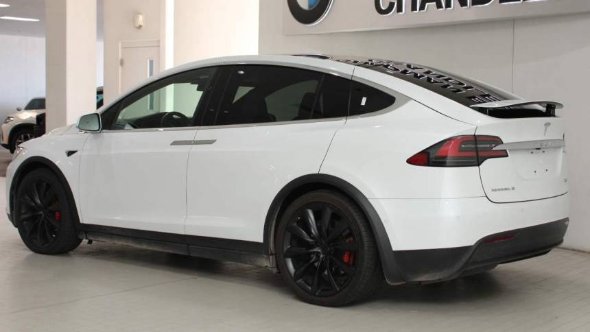 2018 Tesla Model X 5YJXCBE40JF142929