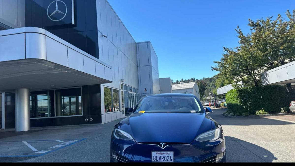 2018 Tesla Model S 5YJSA1E21JF248024