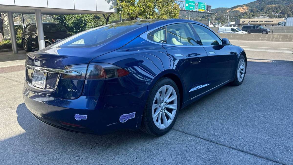 2018 Tesla Model S 5YJSA1E21JF248024