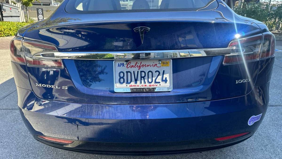 2018 Tesla Model S 5YJSA1E21JF248024