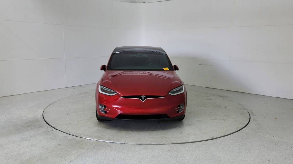 2017 Tesla Model X 5YJXCDE20HF077469