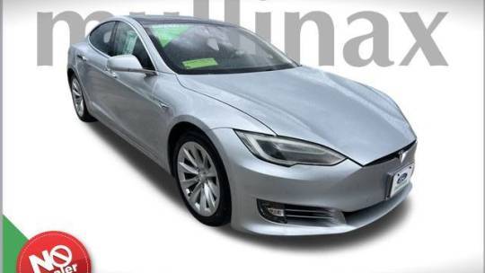 2018 Tesla Model S 5YJSA1E23JF244556