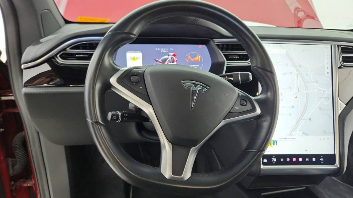 2017 Tesla Model X 5YJXCDE20HF077469