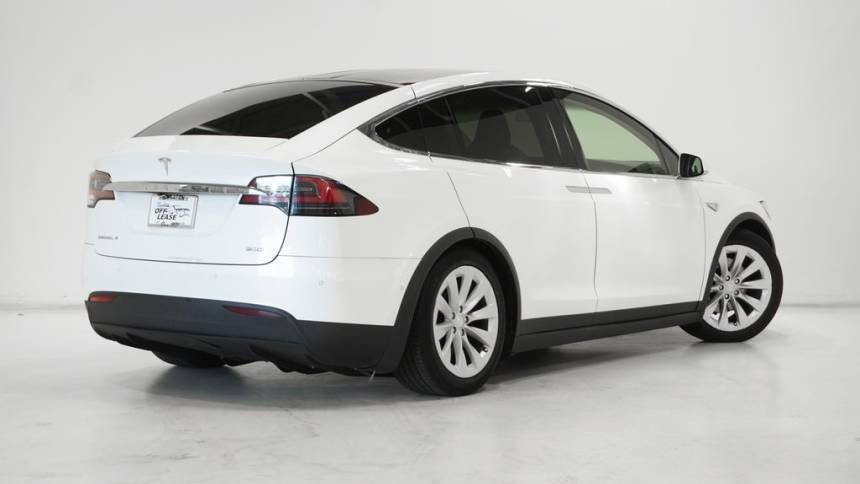 2016 Tesla Model X 5YJXCAE27GF001776