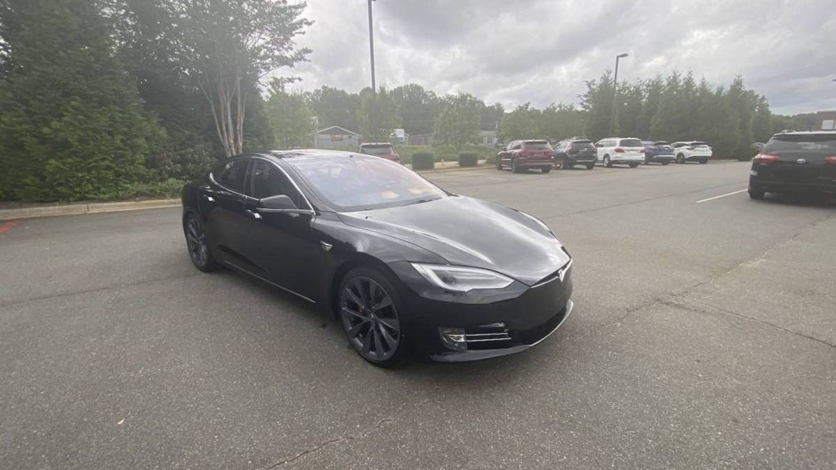 2019 Tesla Model S 5YJSA1E45KF347304