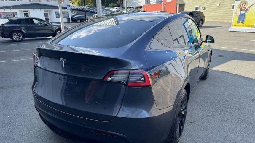 2021 Tesla Model Y 5YJYGDEE6MF079613