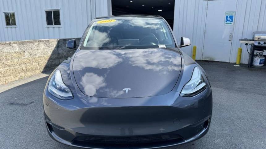 2021 Tesla Model Y 5YJYGDEE6MF079613