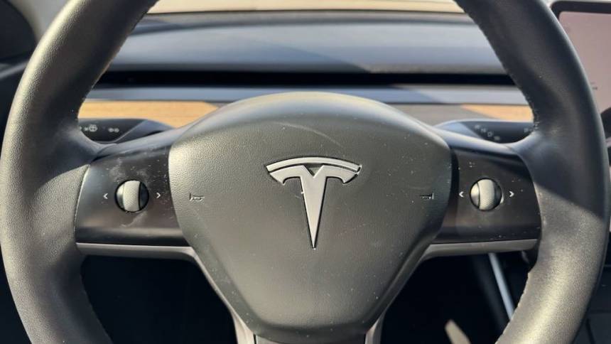 2021 Tesla Model Y 5YJYGDEE6MF079613