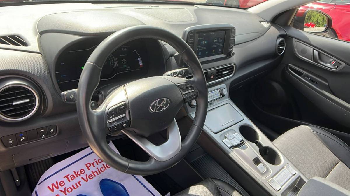 2021 Hyundai Kona Electric KM8K33AG0MU103748