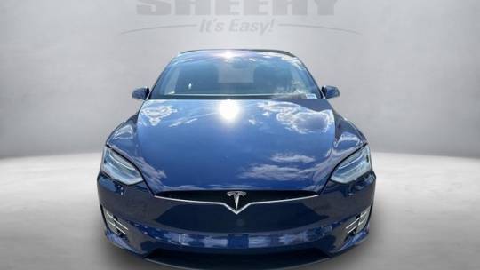 2018 Tesla Model X 5YJXCDE29JF109471