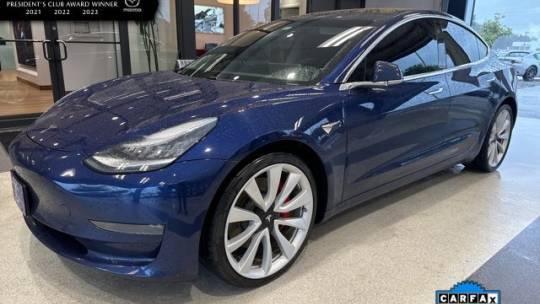 2018 Tesla Model 3 5YJ3E1EB9JF083932