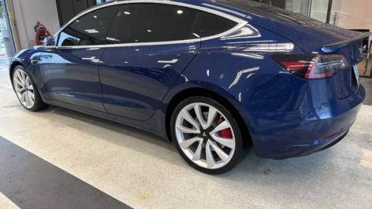 2018 Tesla Model 3 5YJ3E1EB9JF083932