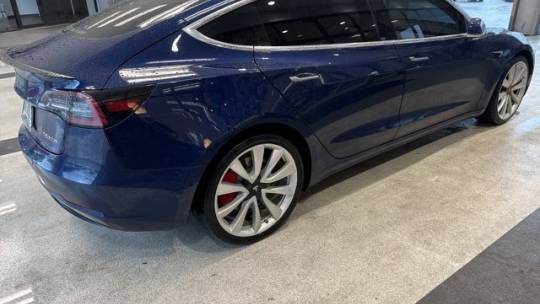 2018 Tesla Model 3 5YJ3E1EB9JF083932