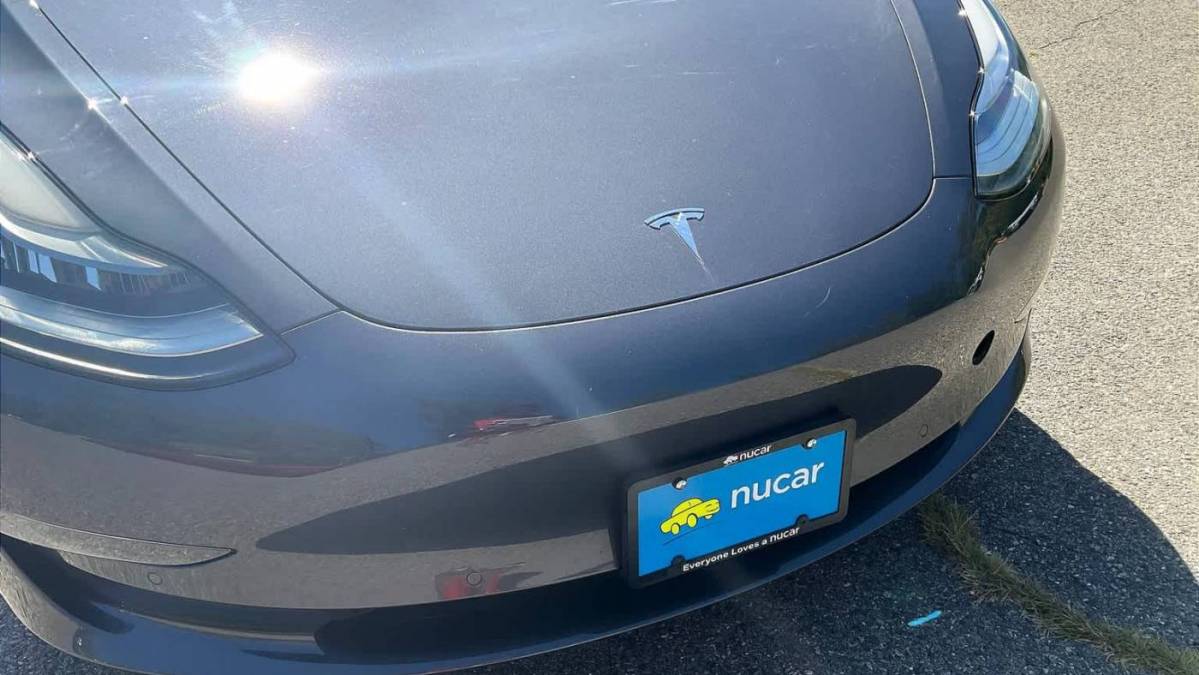 2018 Tesla Model 3 5YJ3E1EB9JF114161