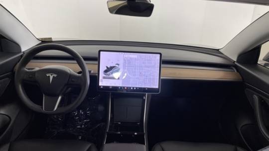 2020 Tesla Model 3 5YJ3E1EB9LF720367