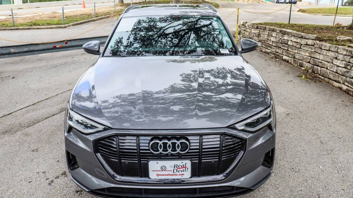 2021 Audi e-tron WA1LAAGE2MB023625