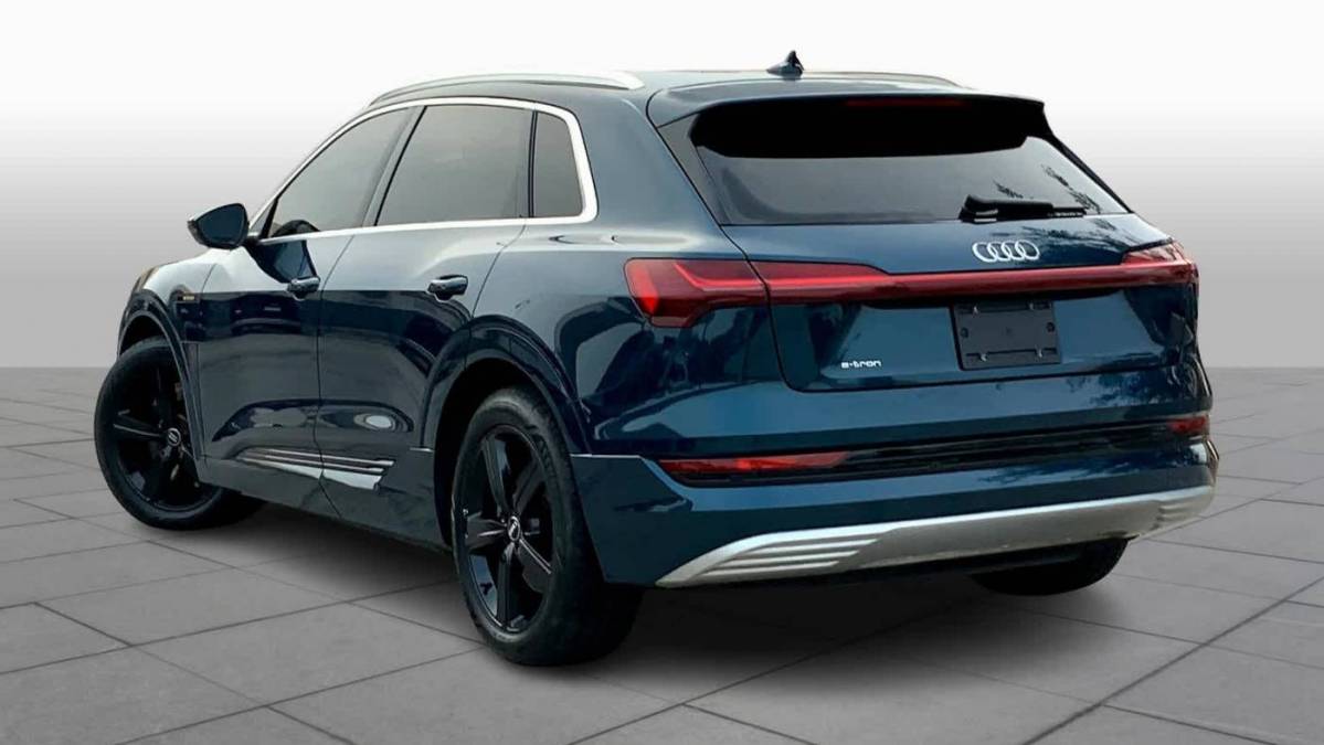 2019 Audi e-tron WA1LAAGEXKB011378