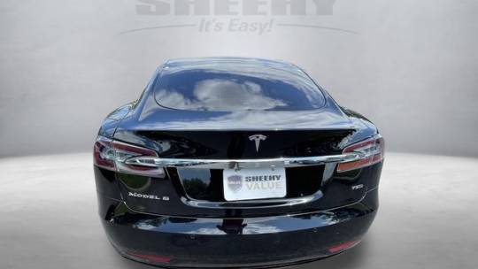 2015 Tesla Model S 5YJSA1E20FF106612