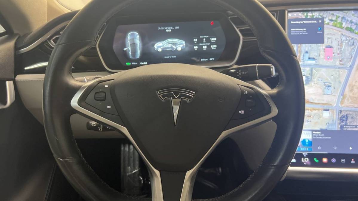 2015 Tesla Model S 5YJSA1H17FFP75107