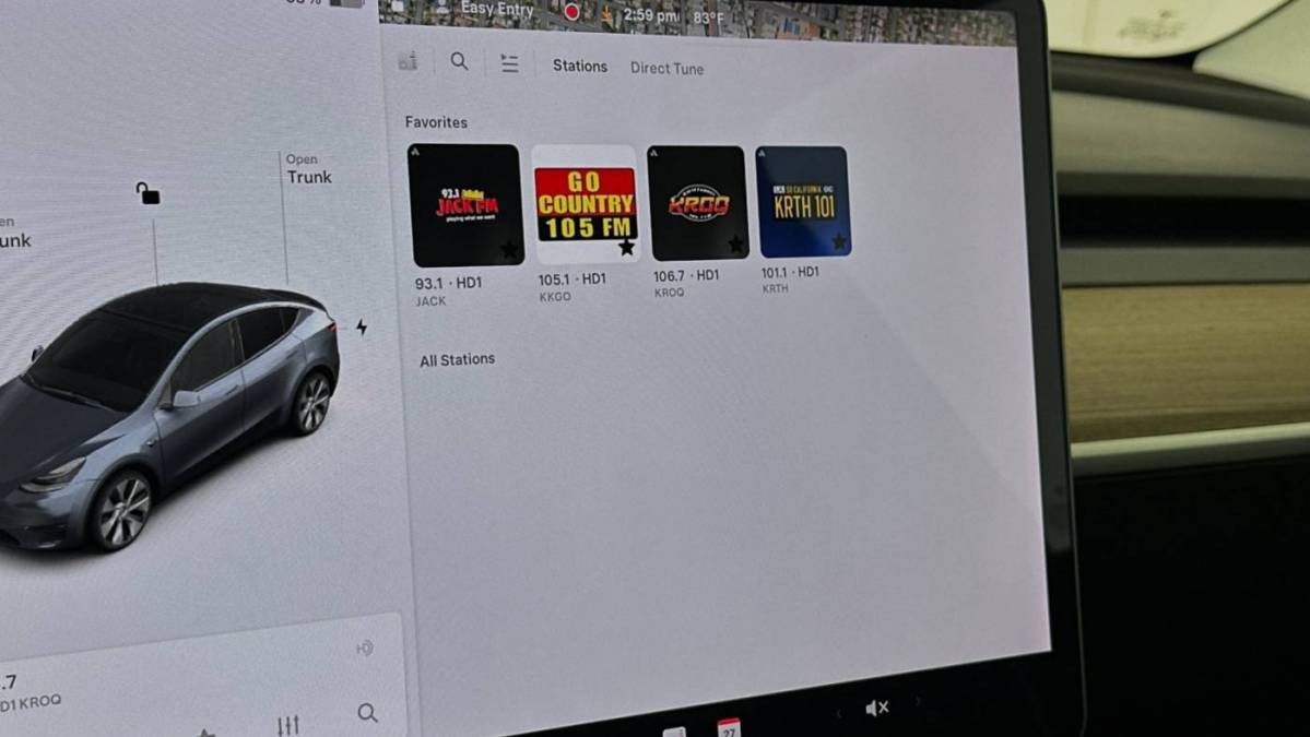 2021 Tesla Model Y 5YJYGDEE0MF161613