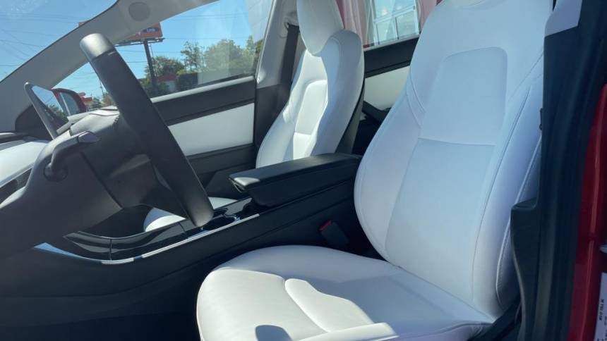 2020 Tesla Model 3 5YJ3E1EB3LF668895