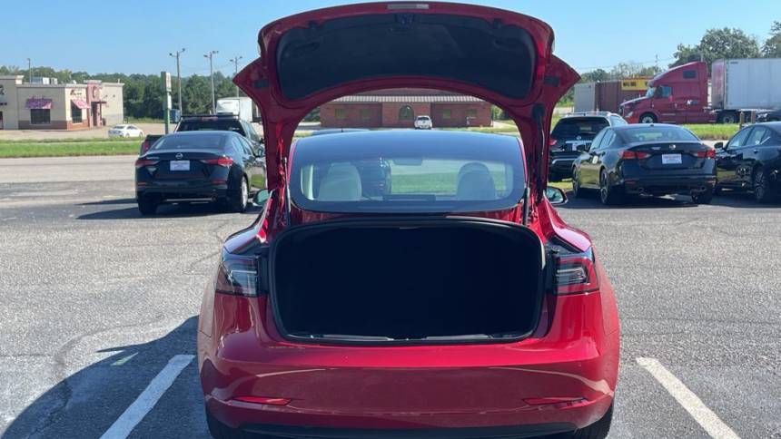 2020 Tesla Model 3 5YJ3E1EB3LF668895