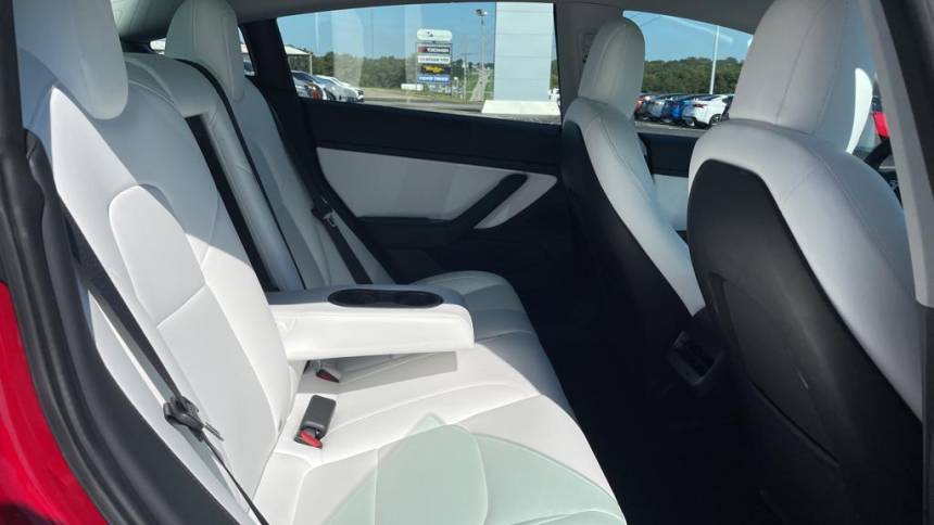 2020 Tesla Model 3 5YJ3E1EB3LF668895