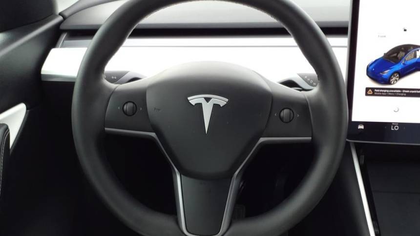 2021 Tesla Model Y 5YJYGDEE5MF069395