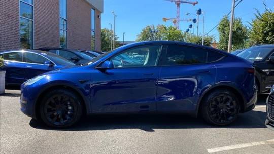 2021 Tesla Model Y 5YJYGDEE6MF185043