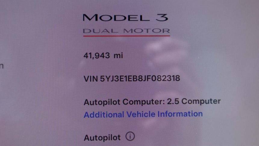 2018 Tesla Model 3 5YJ3E1EB8JF082318