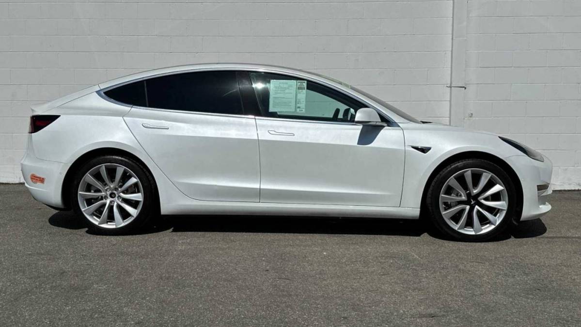 2019 Tesla Model 3 5YJ3E1EA5KF508099