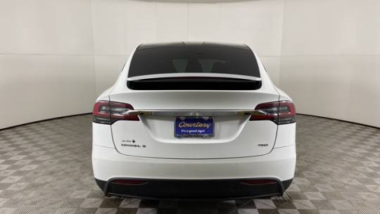 2016 Tesla Model X 5YJXCAE22GF032174